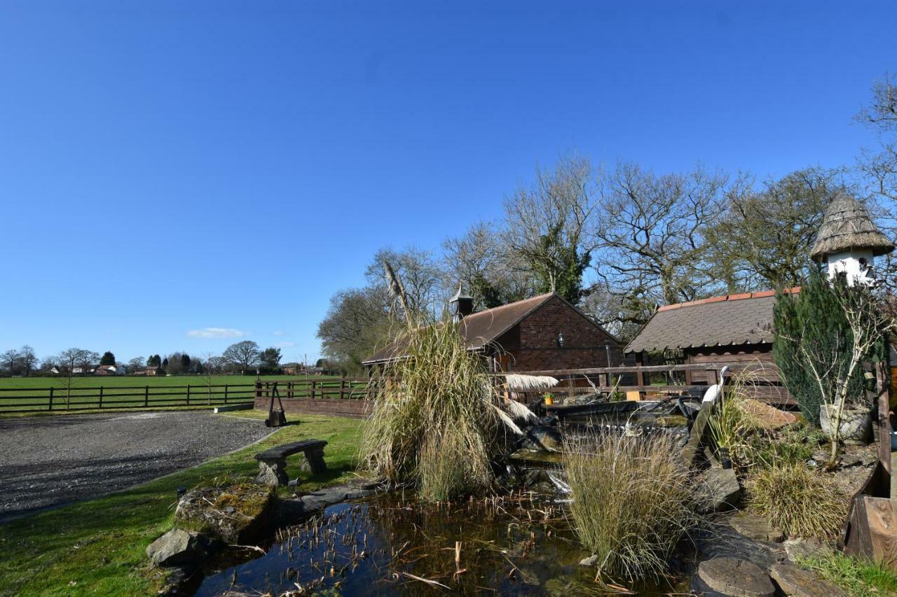 Oak Tree Stables Cottage 버밍엄 외부 사진